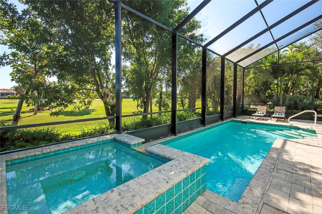 1310 Par View Drive Sanibel, FL 33957 - Photo 39 of 50