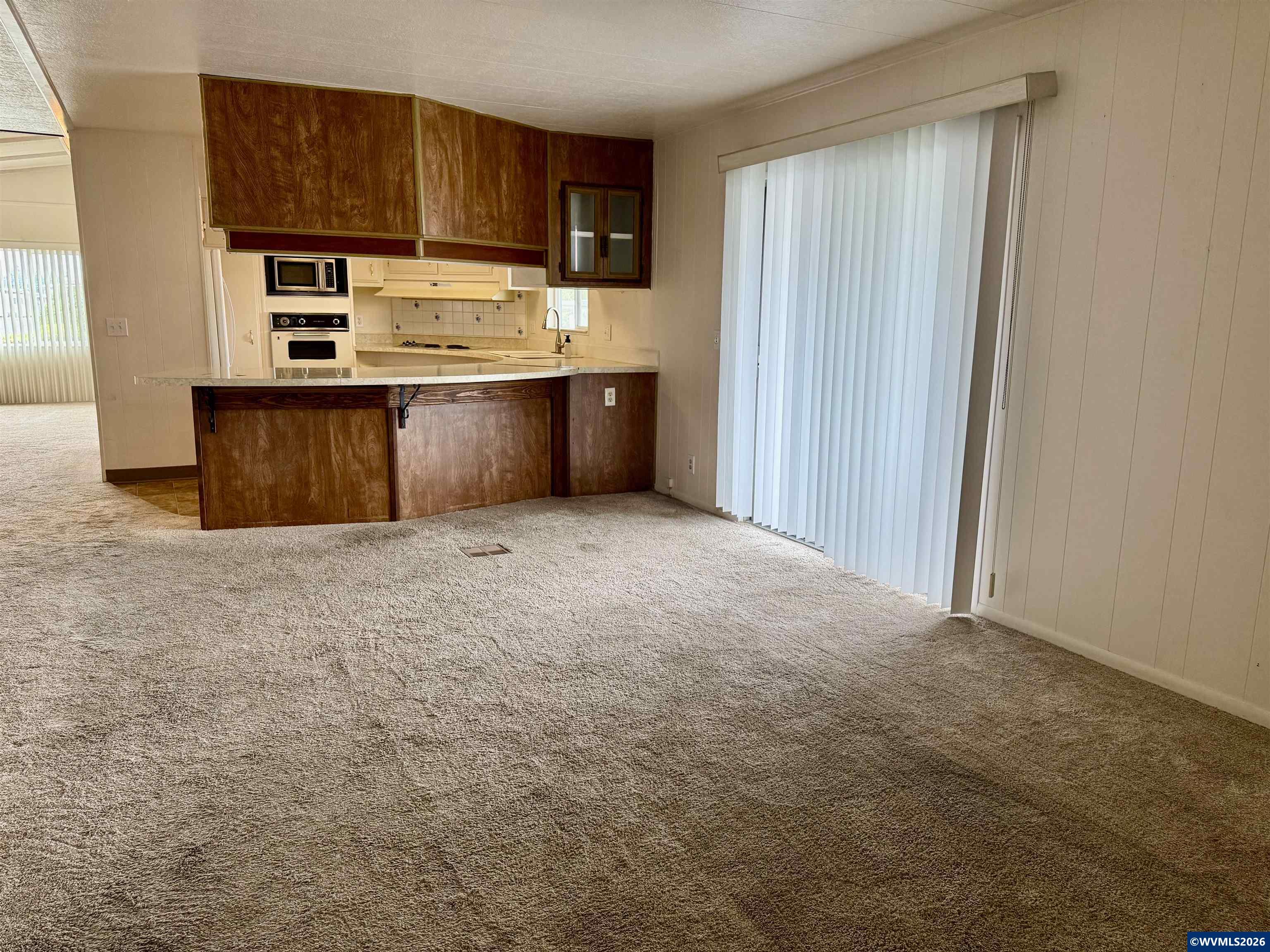 5422 Portland Road Northeast, Unit 24 Salem, OR 97305 - Photo 14 of 36