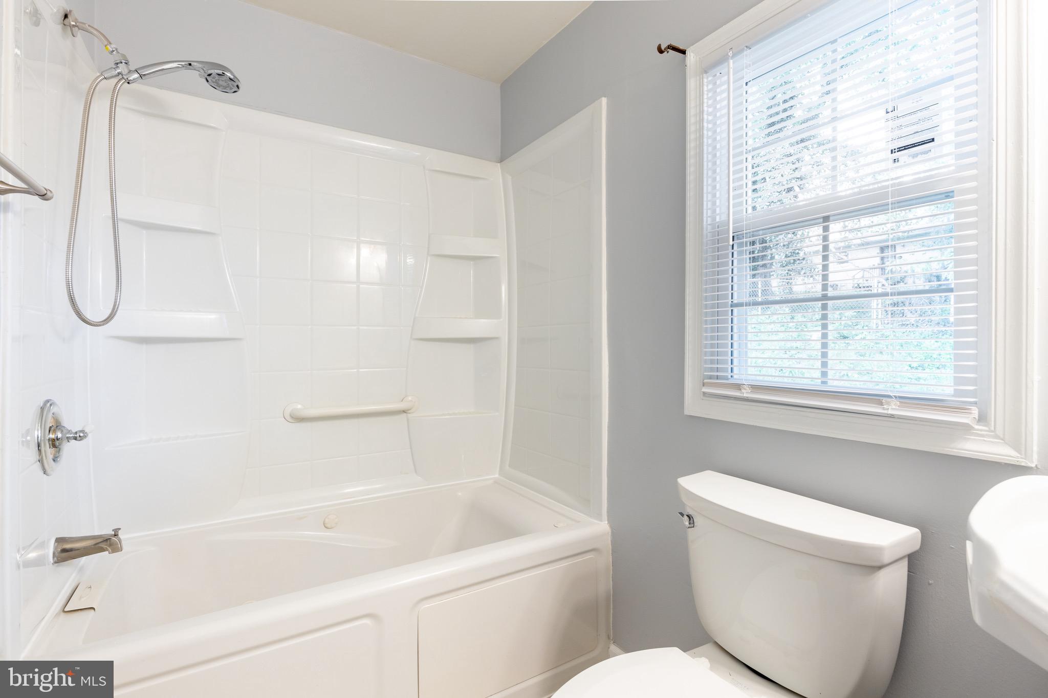 13003 Piscataway Road Clinton, MD 20735 - Photo 27 of 36 Gallery Image 27