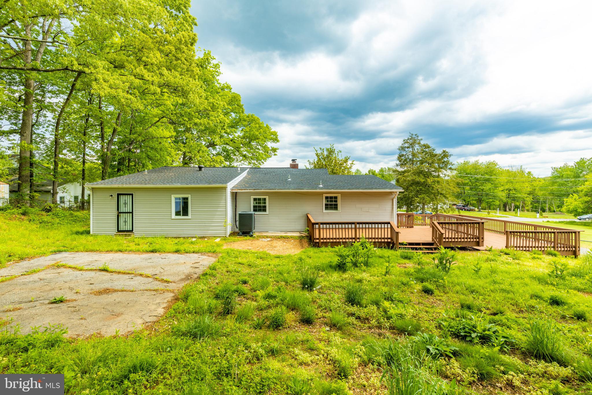 13003 Piscataway Road Clinton, MD 20735 - Photo 32 of 36 Gallery Image 32