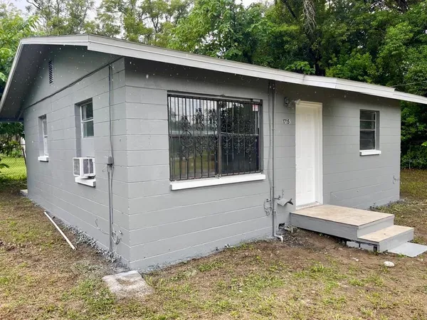 $1,200 | 1715 1/2 Martin Luther King Jr Boulevard, Bartow, FL 33830