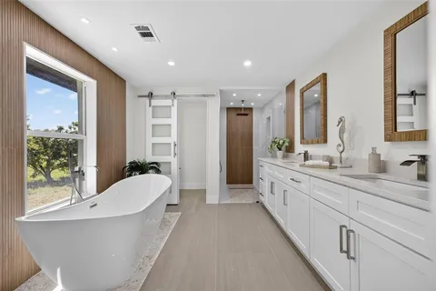 $750,000 | 2350 Vía Venice, Punta Gorda, FL 33950