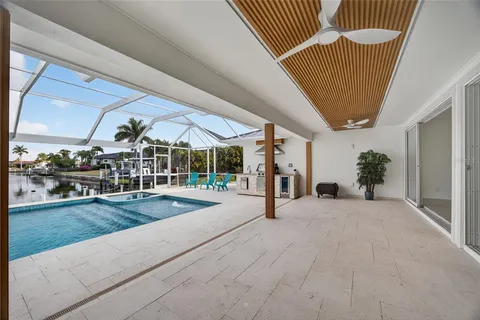 $750,000 | 2350 Vía Venice, Punta Gorda, FL 33950
