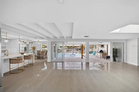 $750,000 | 2350 Vía Venice, Punta Gorda, FL 33950