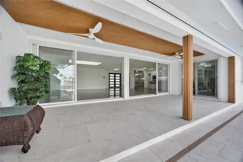 $750,000 | 2350 Vía Venice, Punta Gorda, FL 33950