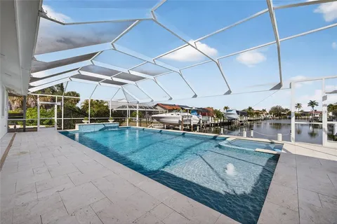 $750,000 | 2350 Vía Venice, Punta Gorda, FL 33950