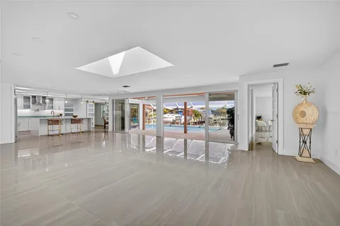 $750,000 | 2350 Vía Venice, Punta Gorda, FL 33950