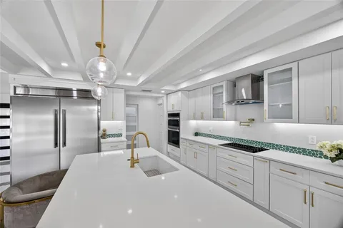 $750,000 | 2350 Vía Venice, Punta Gorda, FL 33950