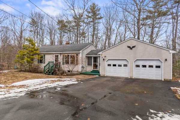 $425,000 | 22 Dyer Lane, Casco, ME 04015