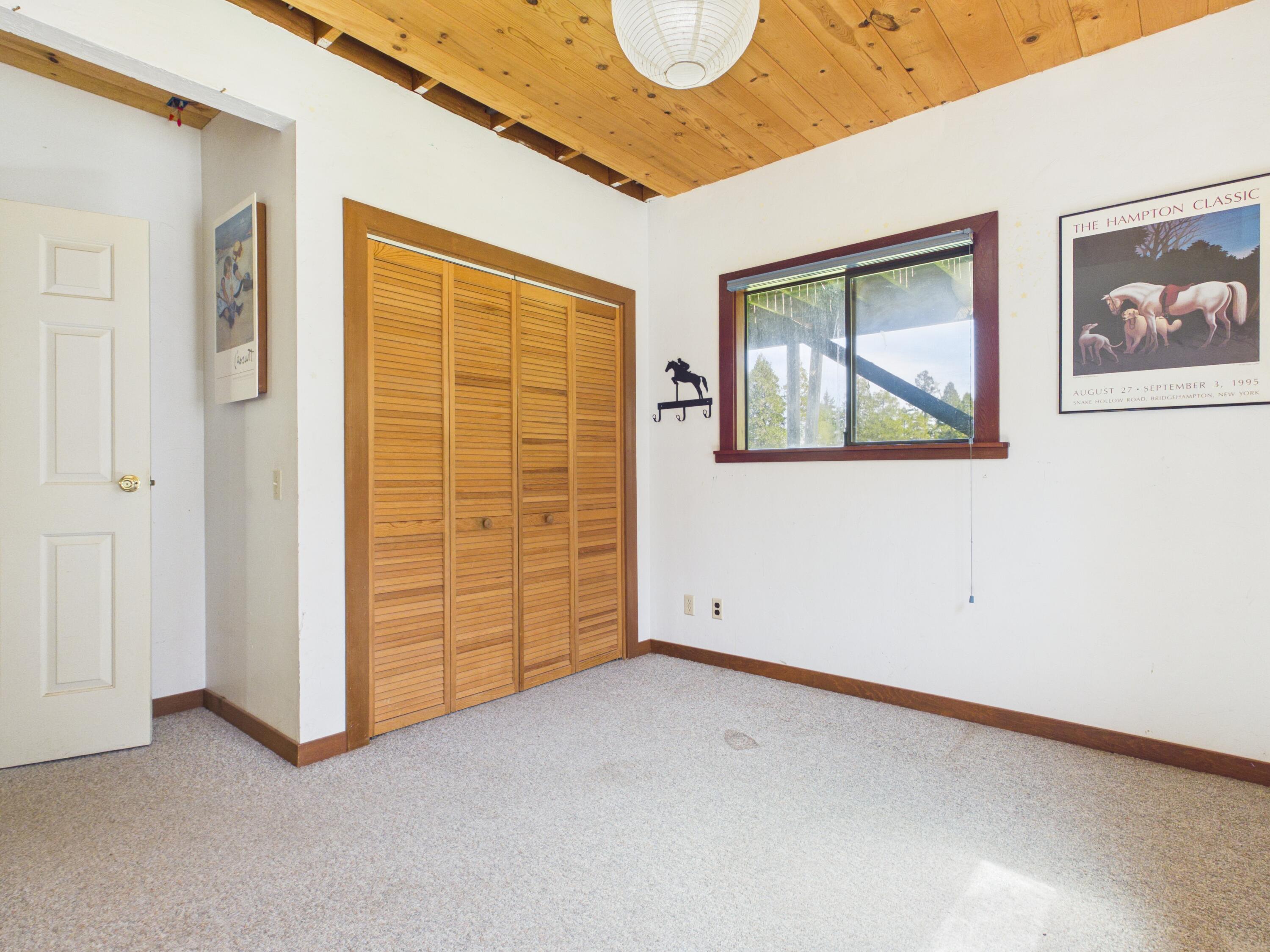 7926 Thomas Road Miranda, CA 95553 - Photo 50 of 83