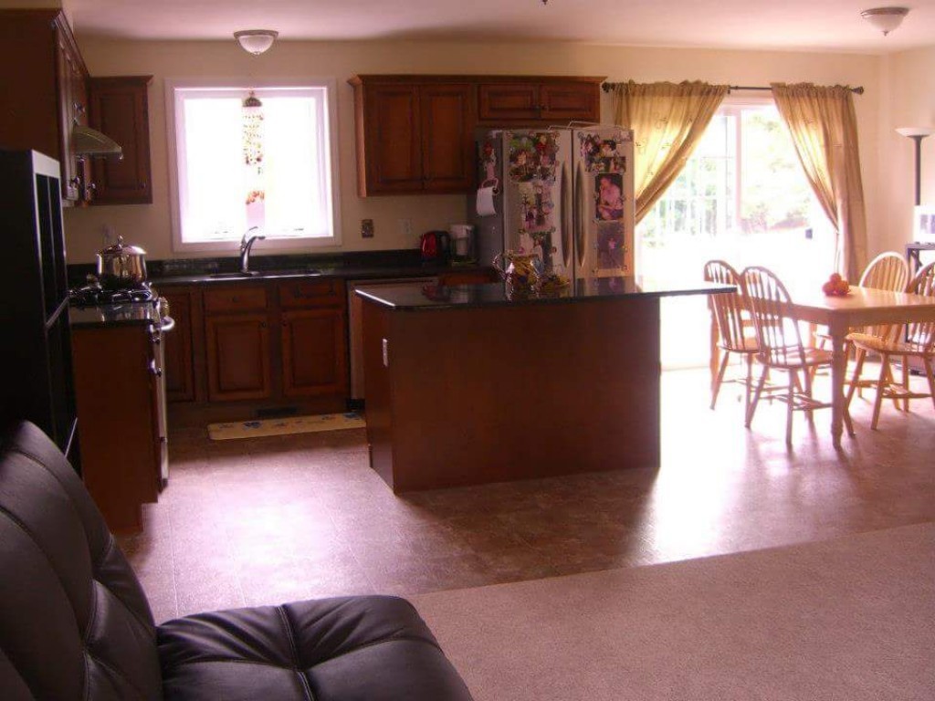 5 Hovey Road Londonderry, NH 03053 - Photo 2 of 26 Gallery Image 2