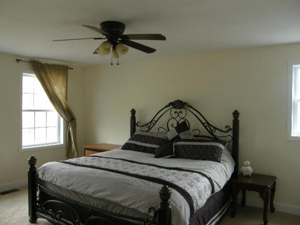 5 Hovey Road Londonderry, NH 03053 - Photo 19 of 26 Gallery Image 19