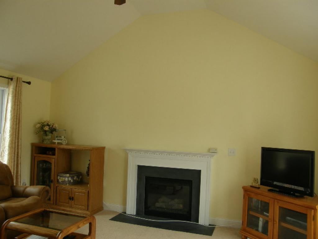 5 Hovey Road Londonderry, NH 03053 - Photo 21 of 26 Gallery Image 21