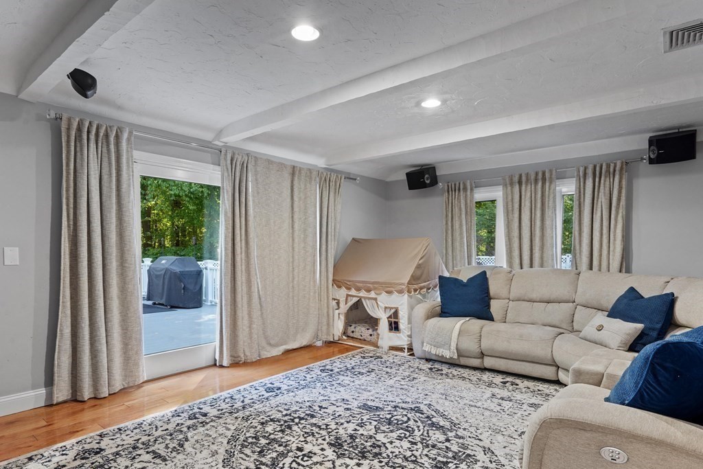 61 Forest Street Upton, MA 01568 - Photo 15 of 37