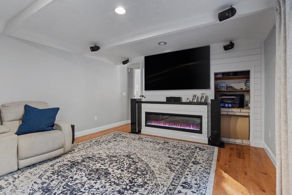 61 Forest Street Upton, MA 01568 - Photo 16 of 37