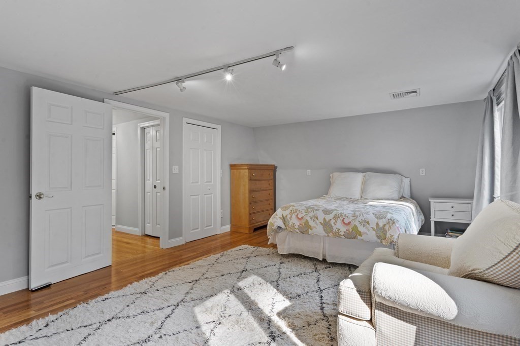 61 Forest Street Upton, MA 01568 - Photo 20 of 37