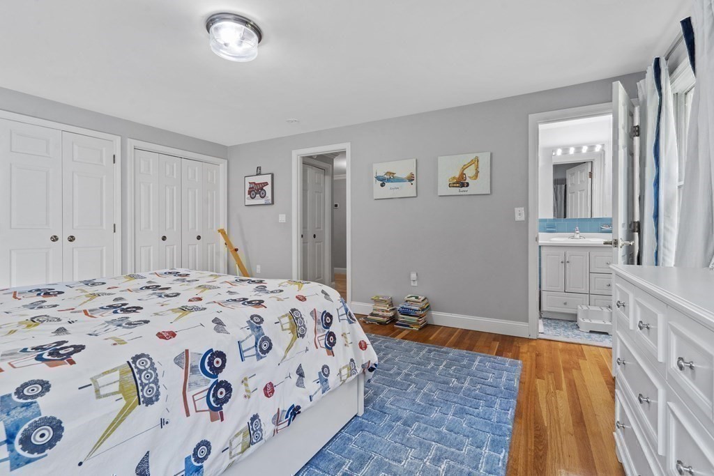 61 Forest Street Upton, MA 01568 - Photo 26 of 37