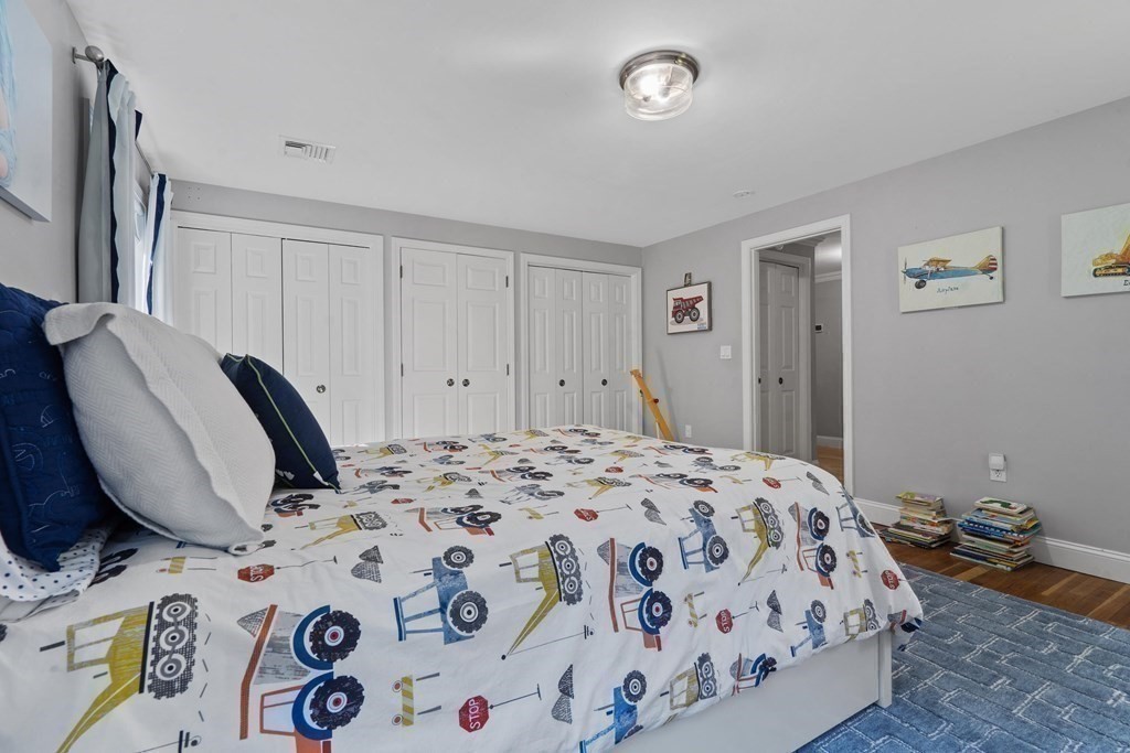 61 Forest Street Upton, MA 01568 - Photo 27 of 37