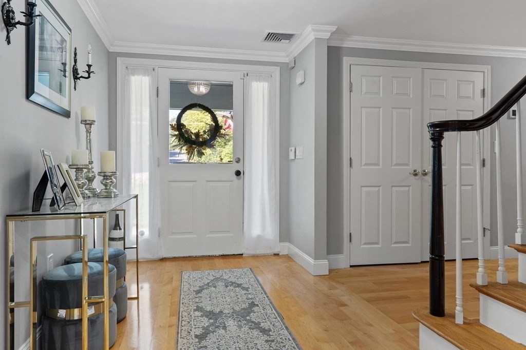 61 Forest Street Upton, MA 01568 - Photo 4 of 37