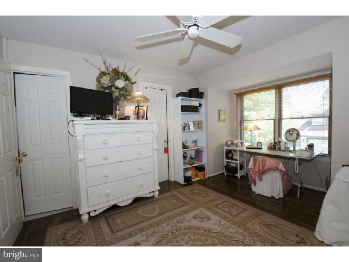 210 Springhouse Pond Wayne, PA 19087 - Photo 17 of 25 Bedroom 2