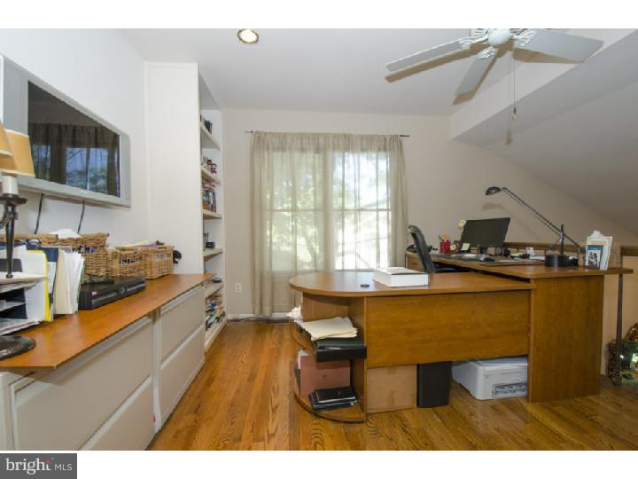 210 Springhouse Pond Wayne, PA 19087 - Photo 19 of 25 Loft