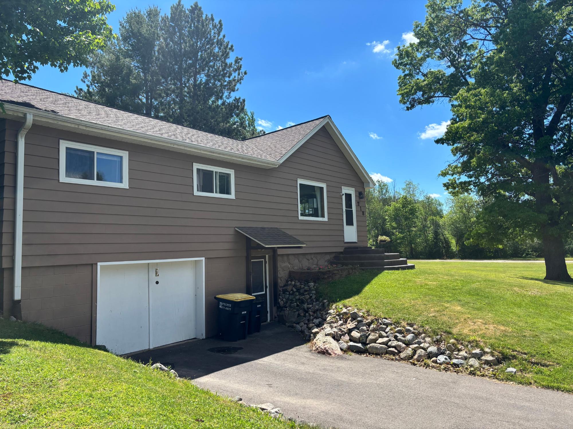 218 Johnson Street Rhinelander, WI 54501 - Photo 2 of 43 Gallery Image 2