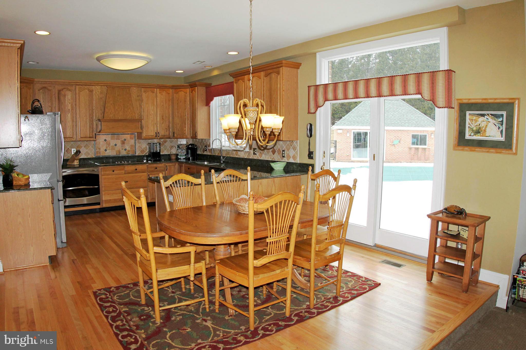 12202 Glenbauer Road Kingsville, MD 21087 - Photo 4 of 30 Kitchen