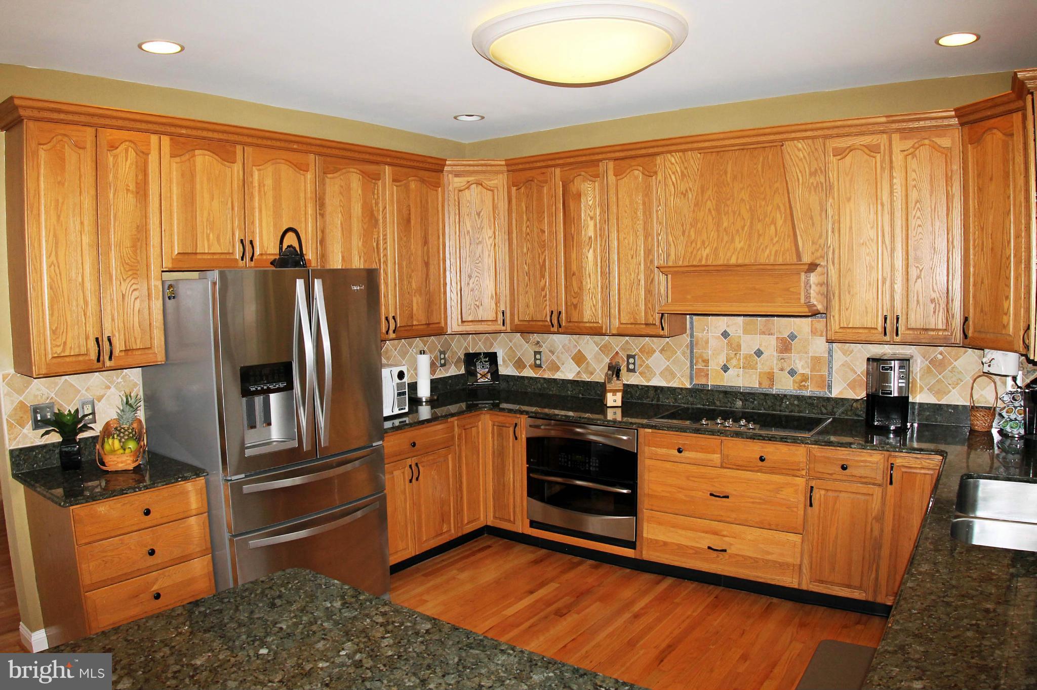12202 Glenbauer Road Kingsville, MD 21087 - Photo 9 of 30 Kitchen