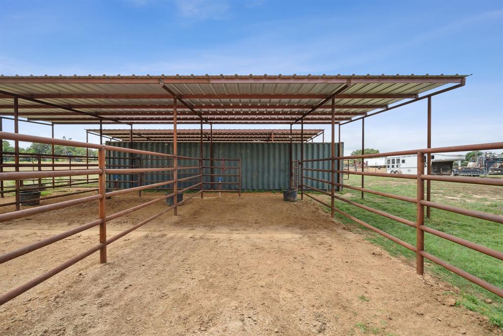 298 Townson Road Dublin, TX 76446 - Photo 15 of 40 a view of outdoor space