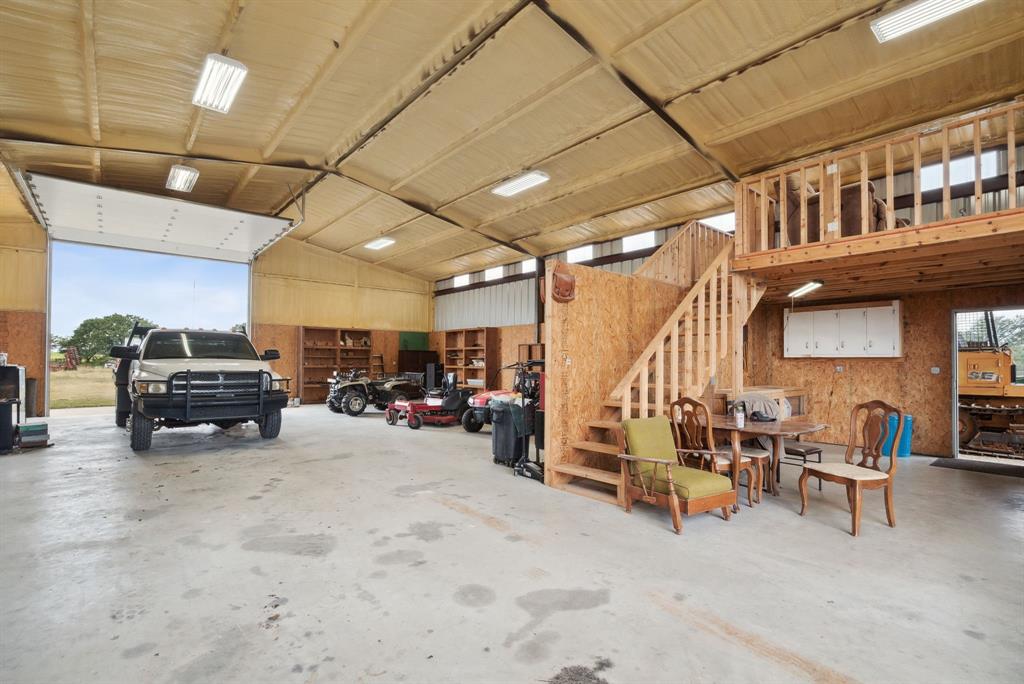298 Townson Road Dublin, TX 76446 - Photo 22 of 40 a view of a car garage
