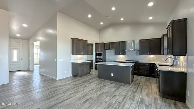 $618,735 | 6934 Vaquero Circle, Unit LOT 194, Hereford, AZ 85615