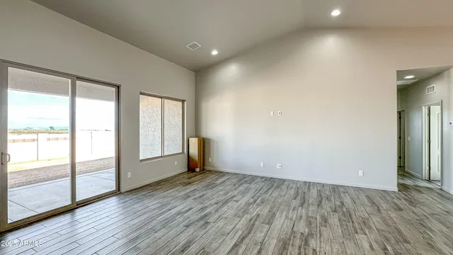 $618,735 | 6934 Vaquero Circle, Unit LOT 194, Hereford, AZ 85615