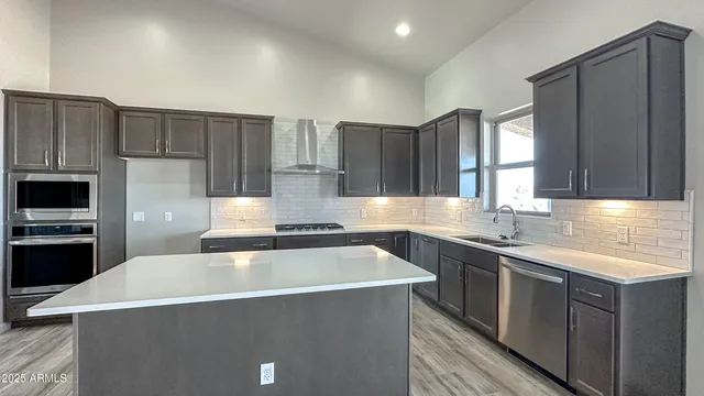 $618,735 | 6934 Vaquero Circle, Unit LOT 194, Hereford, AZ 85615
