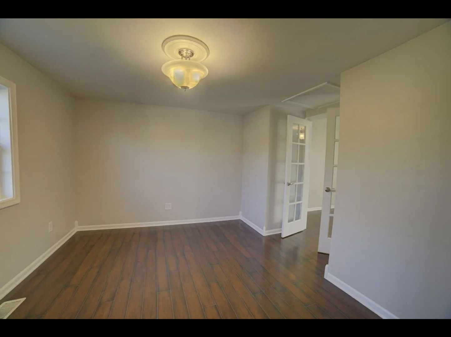 379 West North Street Watseka, IL 60970 - Photo 6 of 7 a view of room with wooden floor