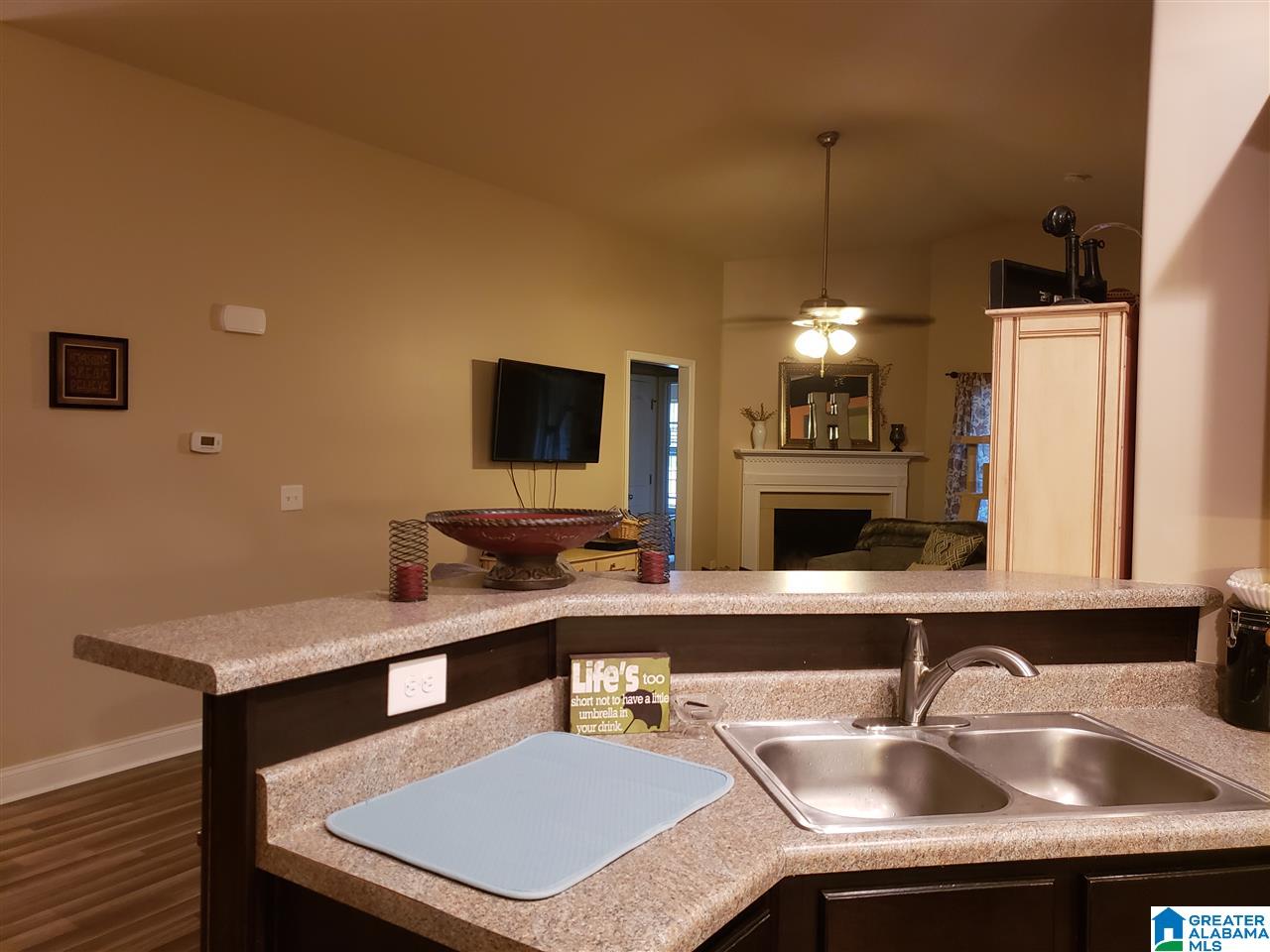 317 Vincent Street Alabaster, AL 35007 - Photo 12 of 37