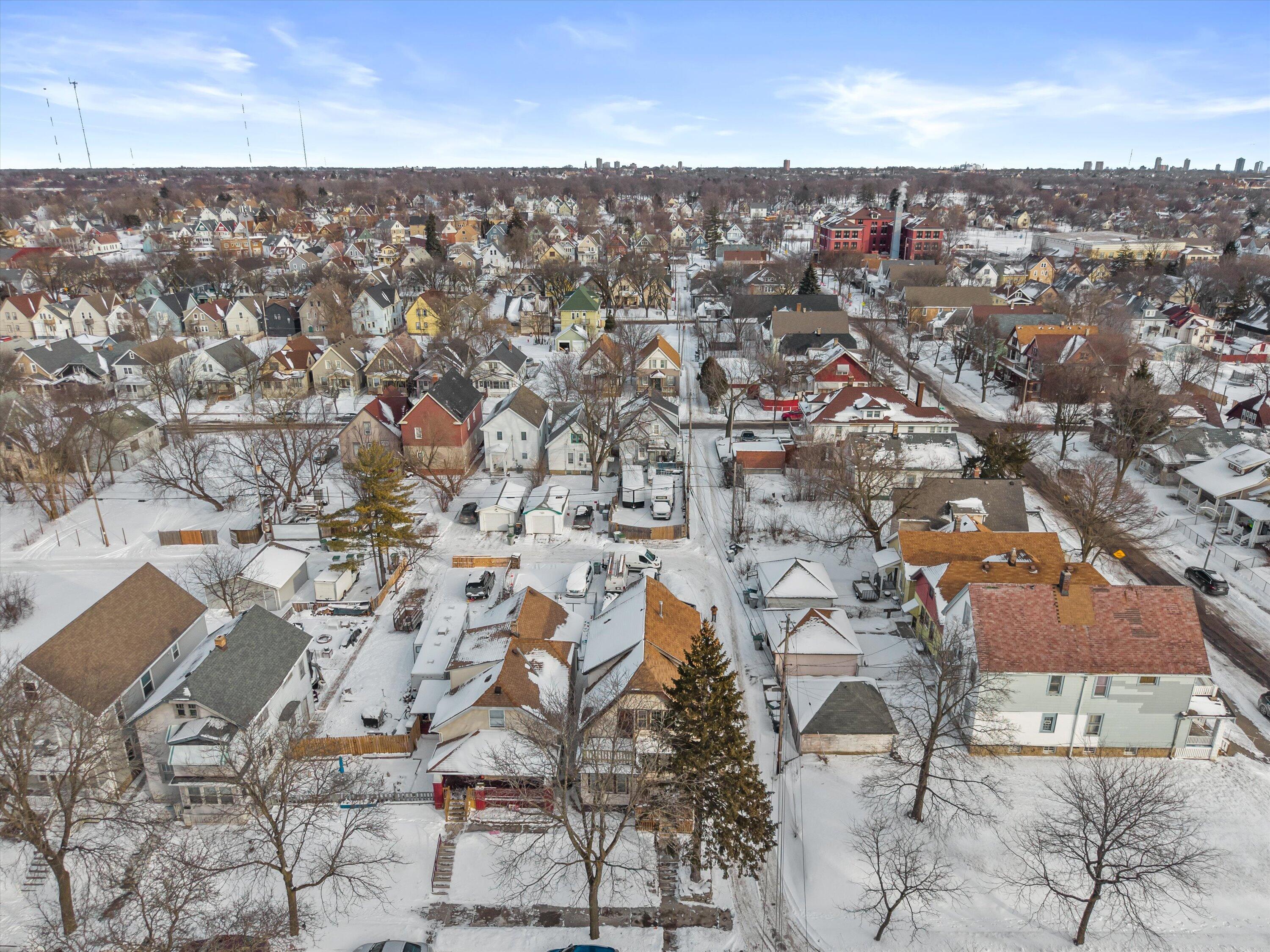 3218 North 26th Street Milwaukee, WI 53206 - Photo 30 of 32 IMG_0148