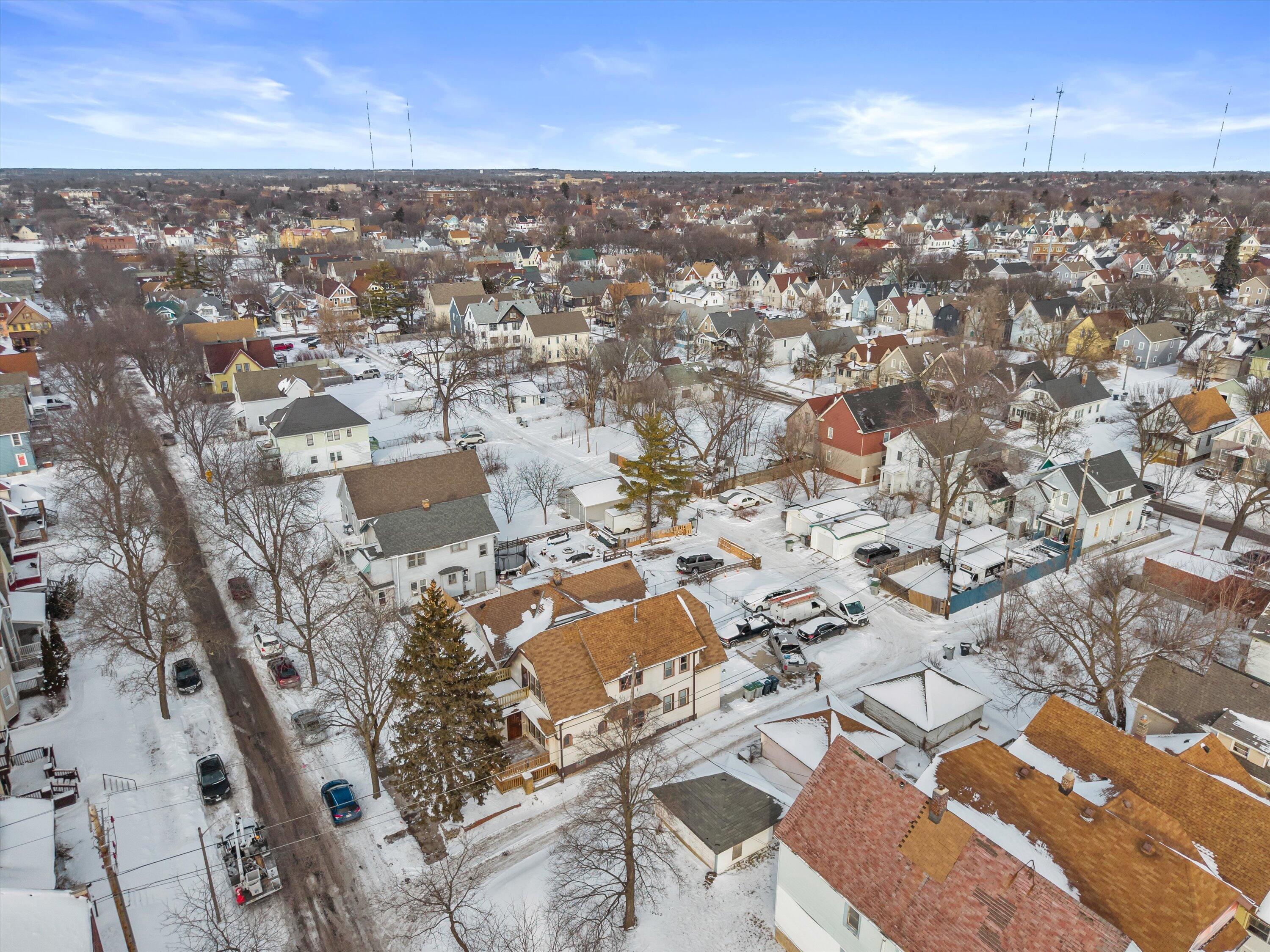 3218 North 26th Street Milwaukee, WI 53206 - Photo 31 of 32 IMG_0149