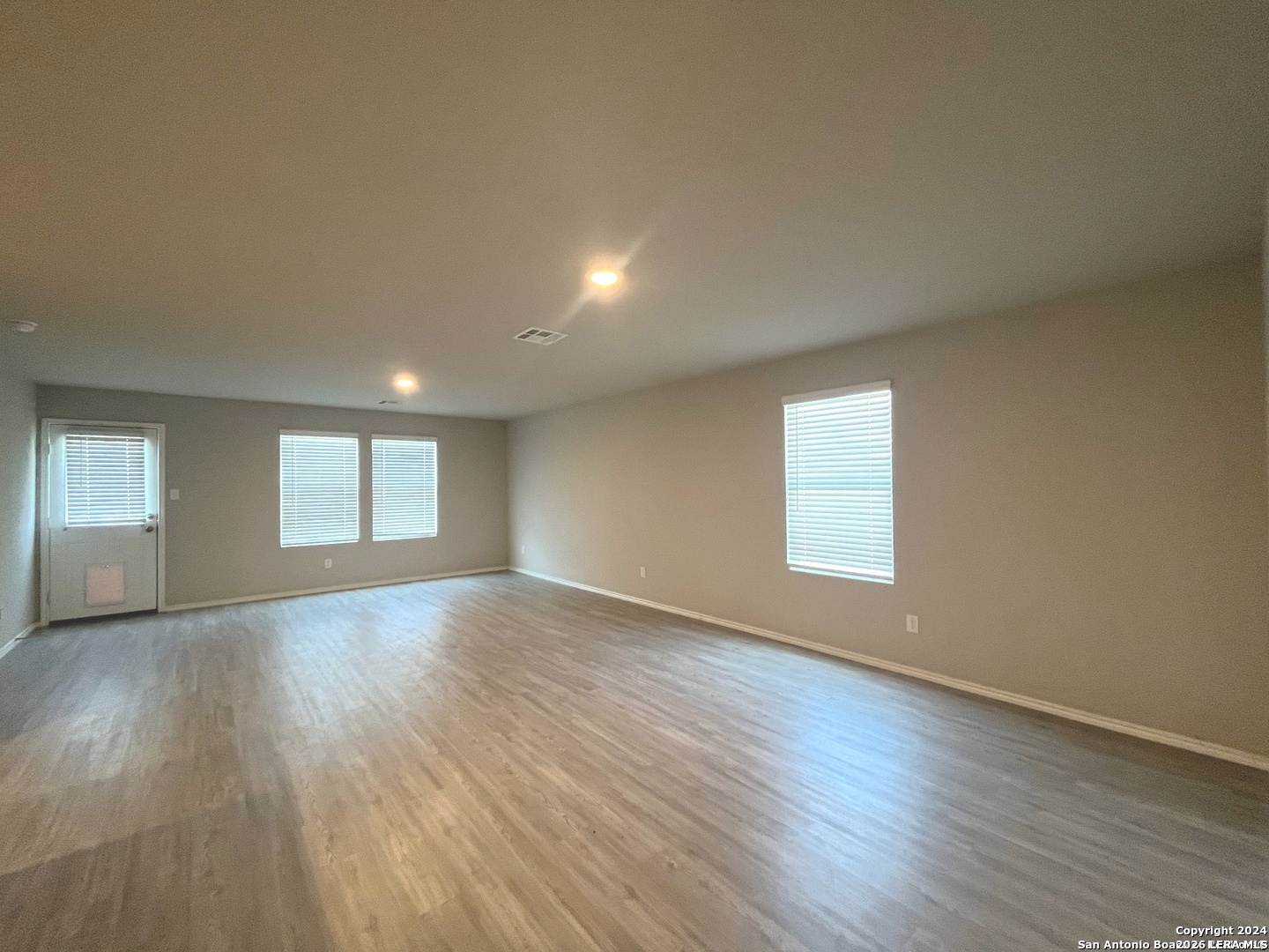 5360 Forbs Lane Bulverde, TX 78163 - Photo 4 of 19