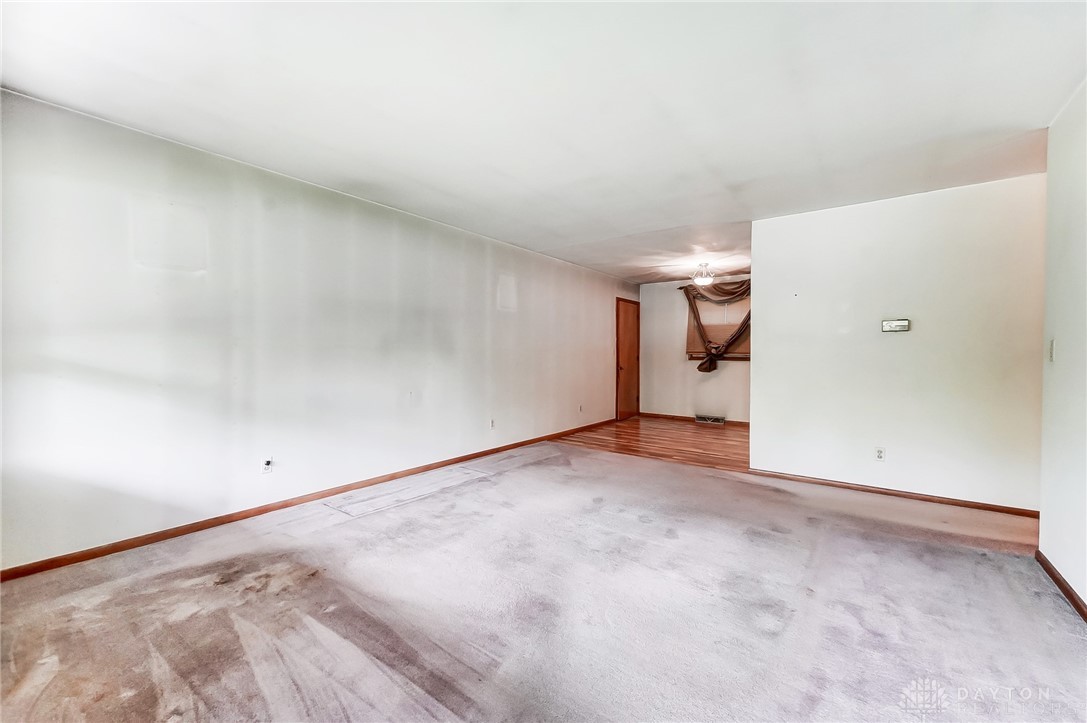 7208 Randall Road Franklin, OH 45005 - Photo 4 of 19 Gallery Image 4