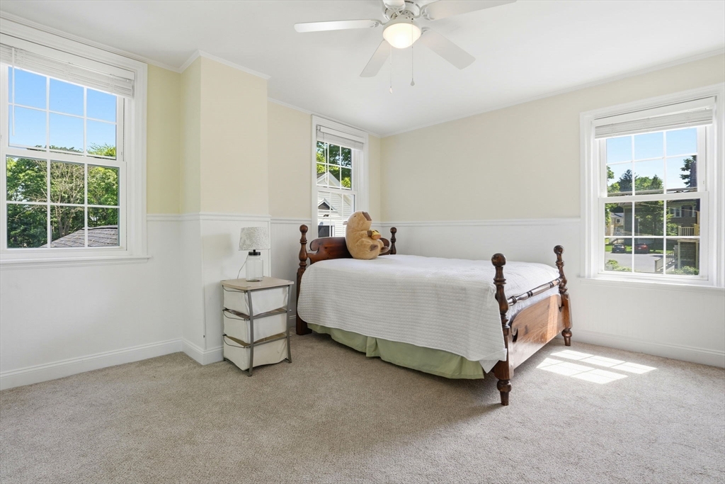 100 South Main Street Middleboro, MA 02346 - Photo 25 of 41