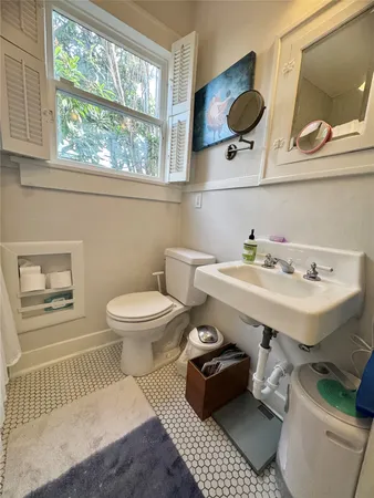 $4,795 | 807 Leonard Street, Austin, TX 78705