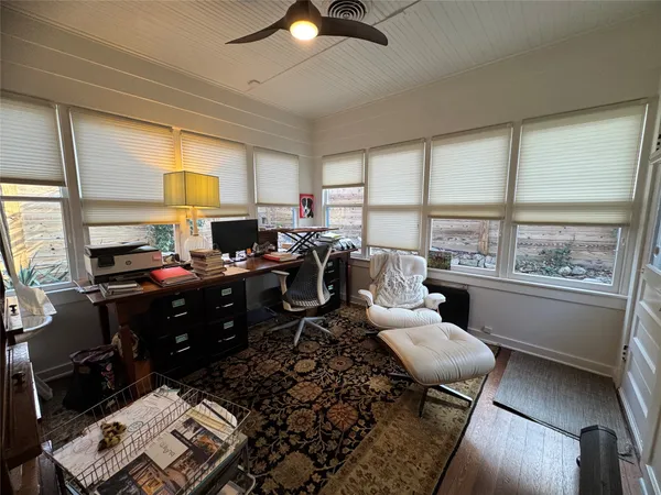 $4,795 | 807 Leonard Street, Austin, TX 78705