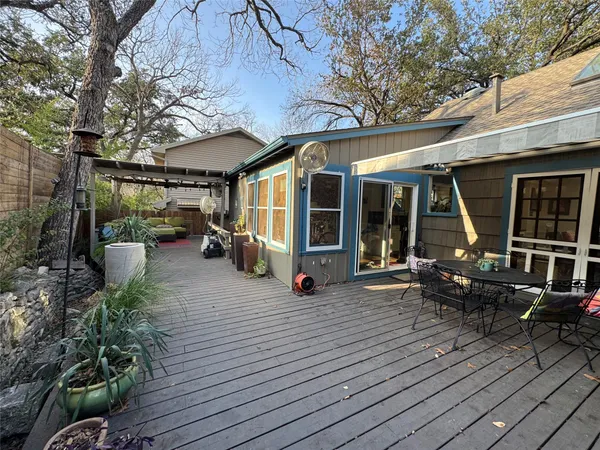 $4,795 | 807 Leonard Street, Austin, TX 78705