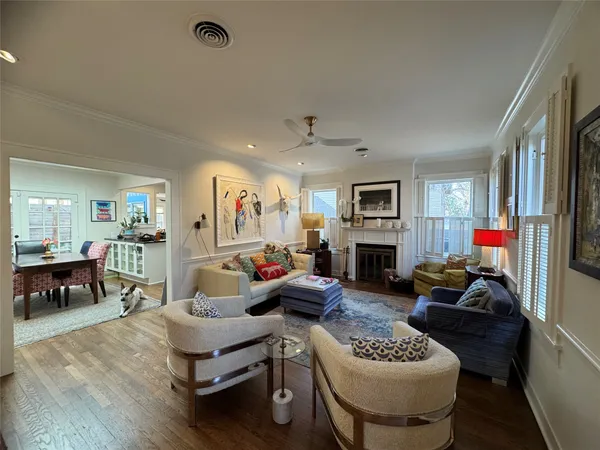 $4,795 | 807 Leonard Street, Austin, TX 78705