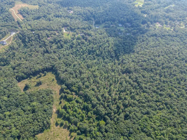 $615,000 | 1219 Woodland Drive, New Johnsonville, TN 37134