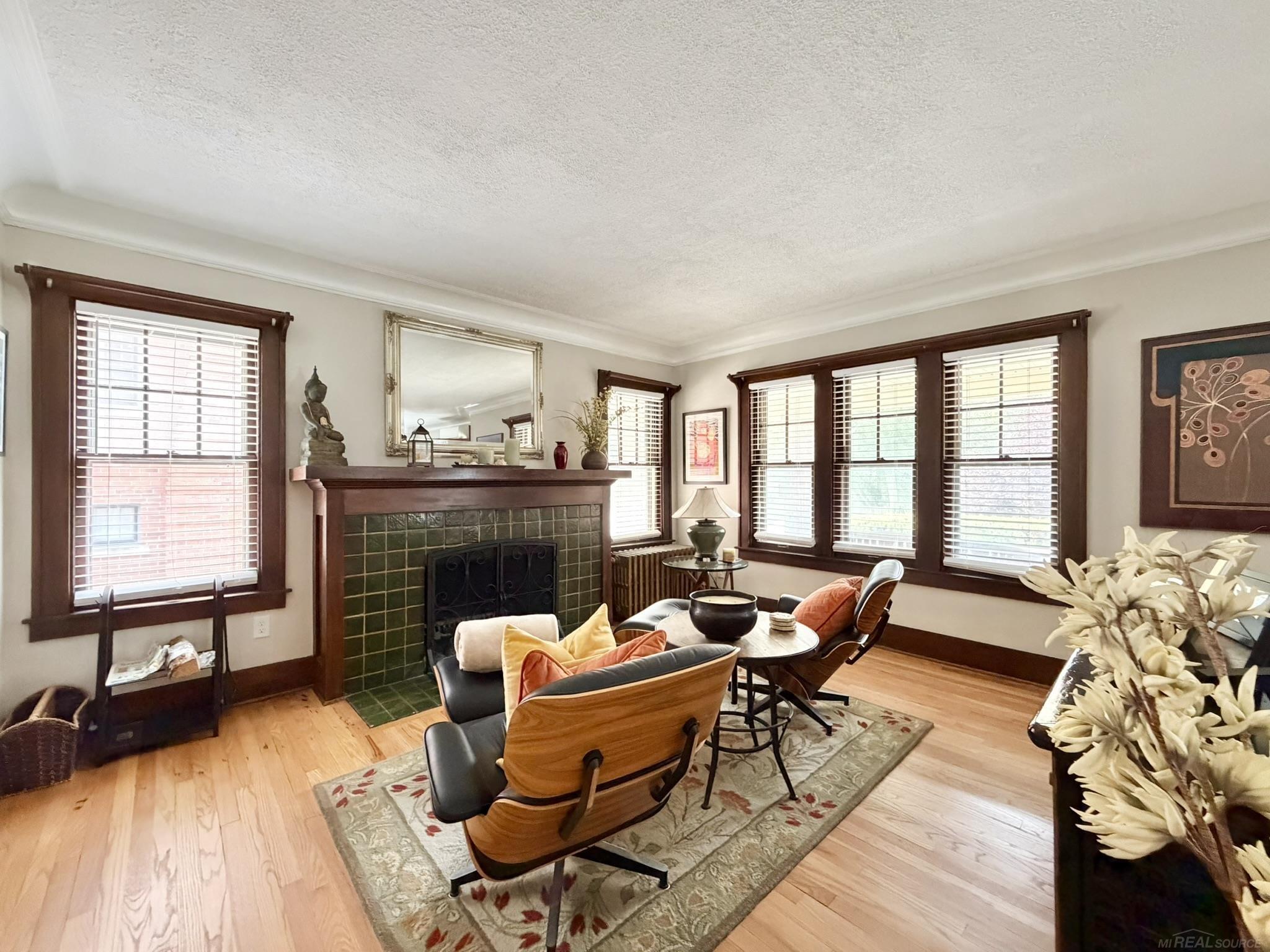 1622 Crooks Road Royal Oak, MI 48067 - Photo 11 of 30 50223580-208f1825-d904-4c69-96f3-ebc9e286dd26.JPG