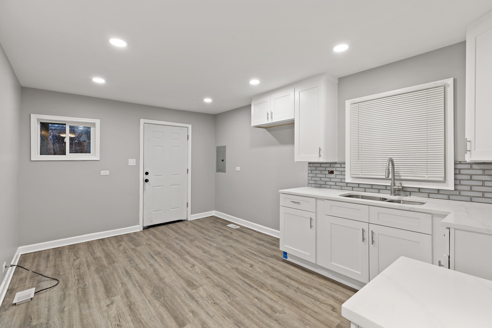 432 West Hickory Street Chicago Heights, IL 60411 - Photo 6 of 23 a bathroom with a sink and a toilet