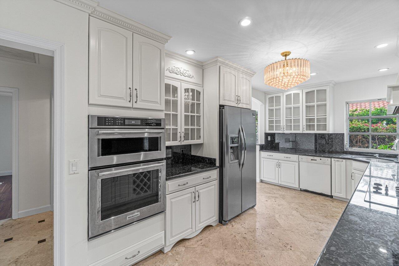 15 Spoonbill Road Manalapan, FL 33462 - Photo 14 of 69 030-15SpoonbillRoad-Lantana-FL-33462-SMA