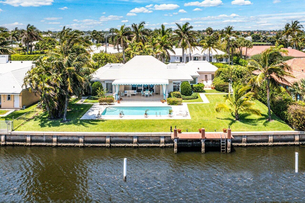 15 Spoonbill Road Manalapan, FL 33462 - Photo 2 of 69 018-15SpoonbillRoad-Lantana-FL-33462-SMA