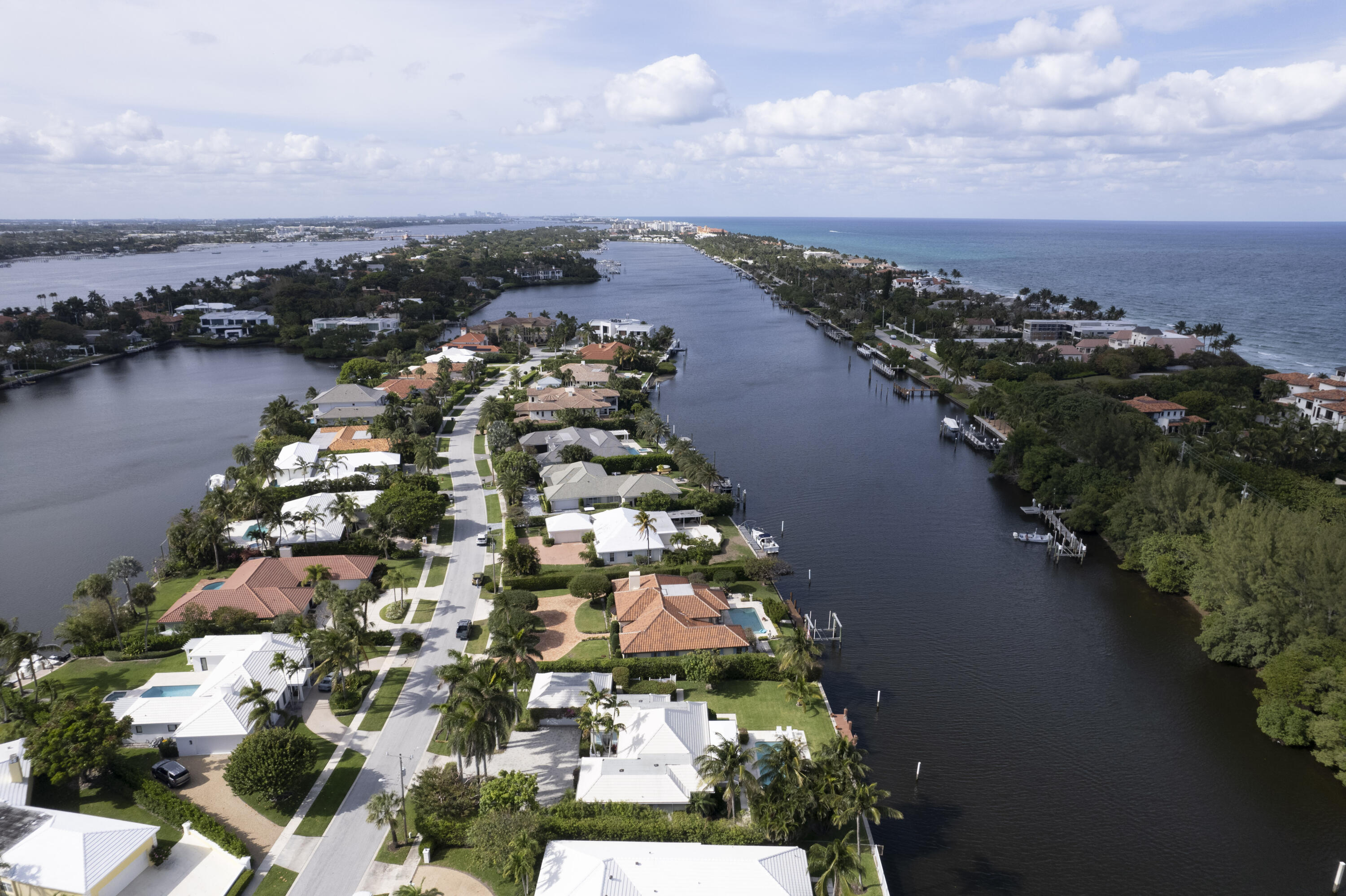 15 Spoonbill Road Manalapan, FL 33462 - Photo 31 of 69 DJI_0007